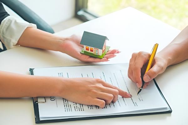 Hợp đồng mua bán nhà đất